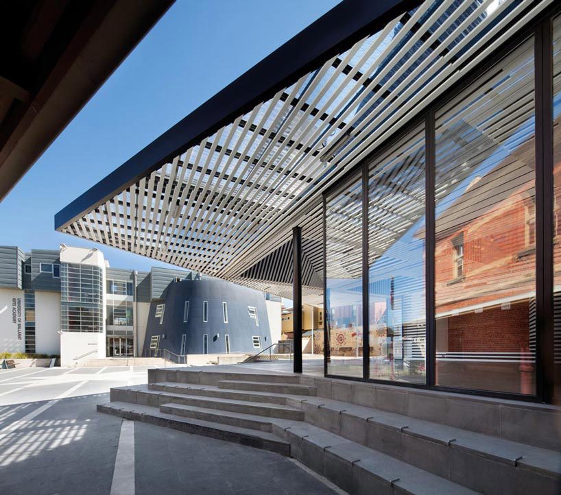 searle x waldron architecture: annexe of the art gallery of ballarat