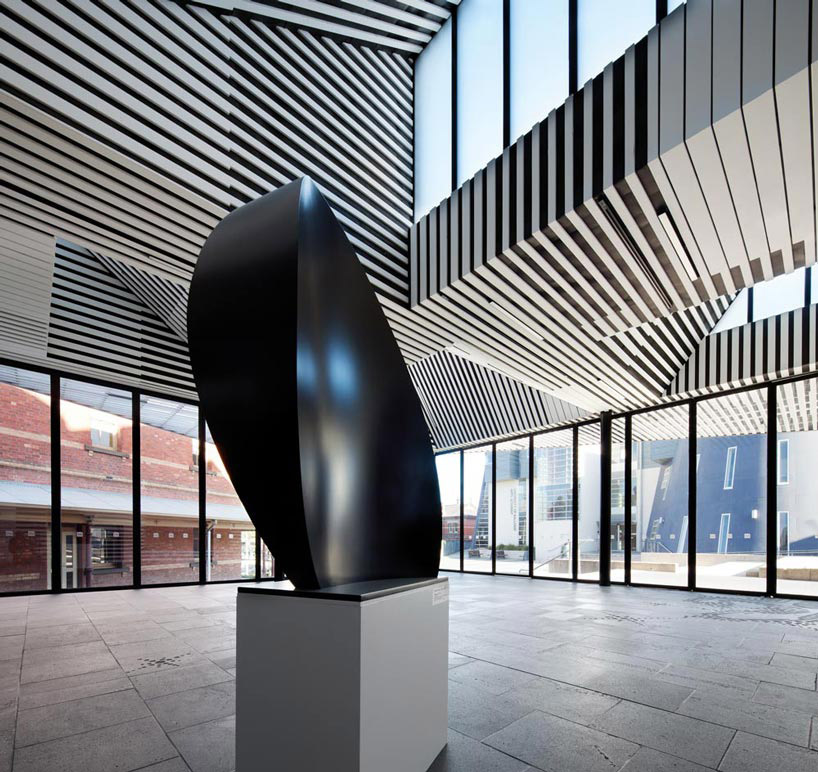 searle x waldron architecture: annexe of the art gallery of ballarat