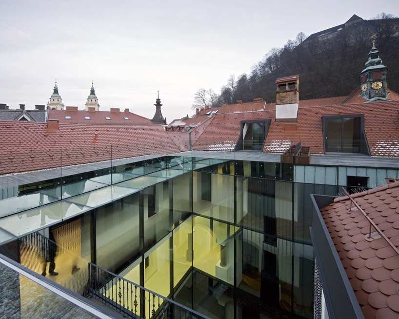 OFIS architects: baroque court apartments - 1