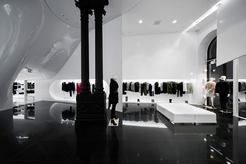 sandor gocsei + eniko korompay: capsula multibrand store