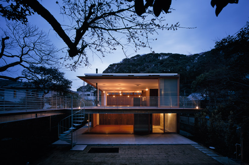 tezuka architects: house to catch the mountain - 1