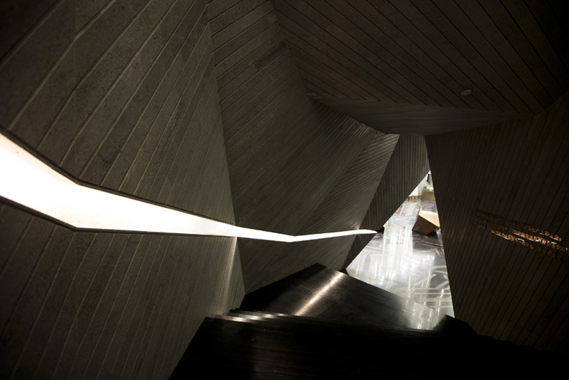 one plus partnership: chongqing mountain + city sales office