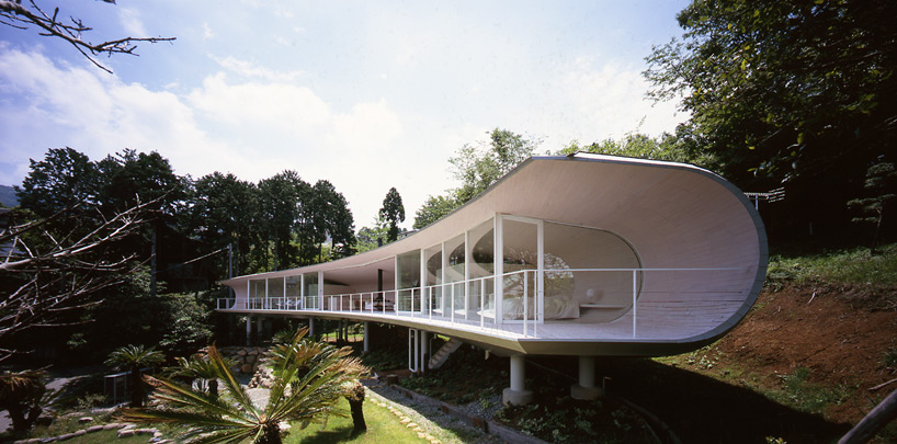 shigeru ban architects: crescent house - 1