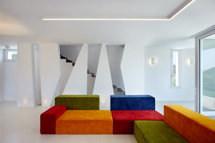 bamboo studio: cut house