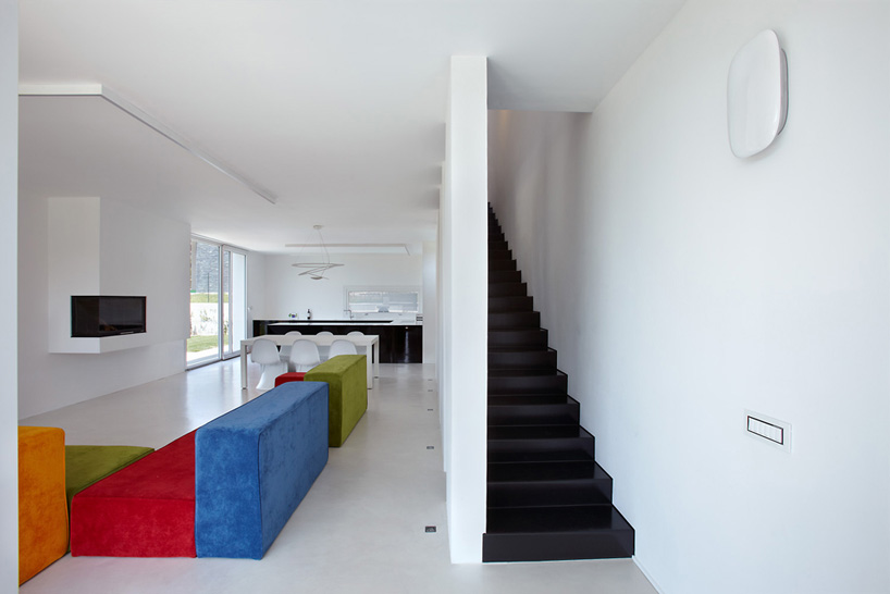 bamboo studio: cut house