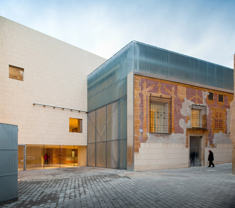 EXIT architects: easter sculpture museum - 1