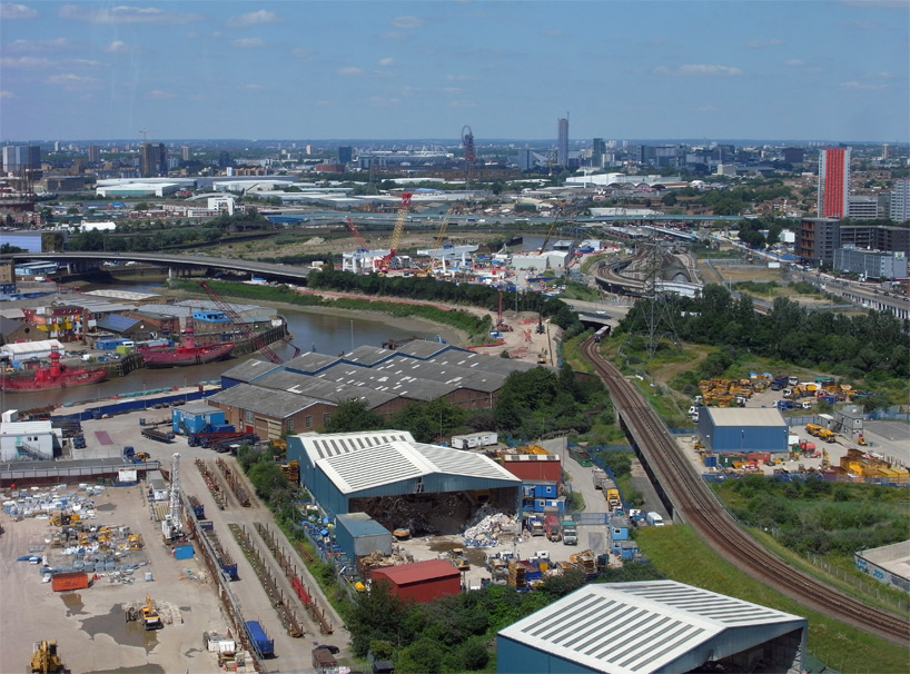 wilkinson eyre: london's cable car   emirates air line