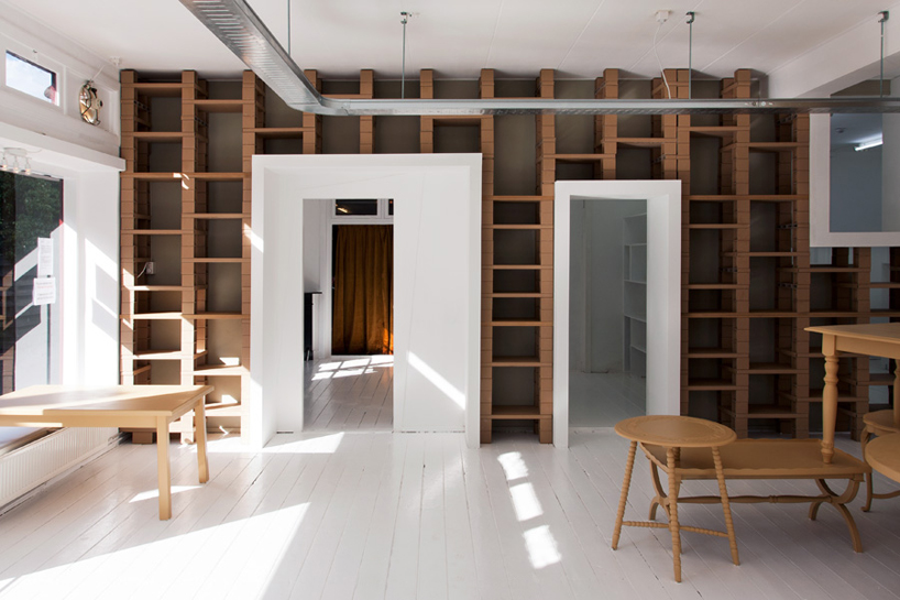 BYTR architects: emmaus second hand shop
