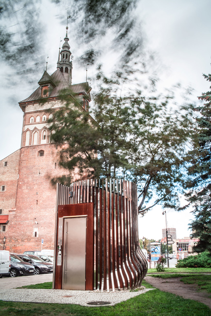schleifer & milczanowski architekci: public toilet for gdansk