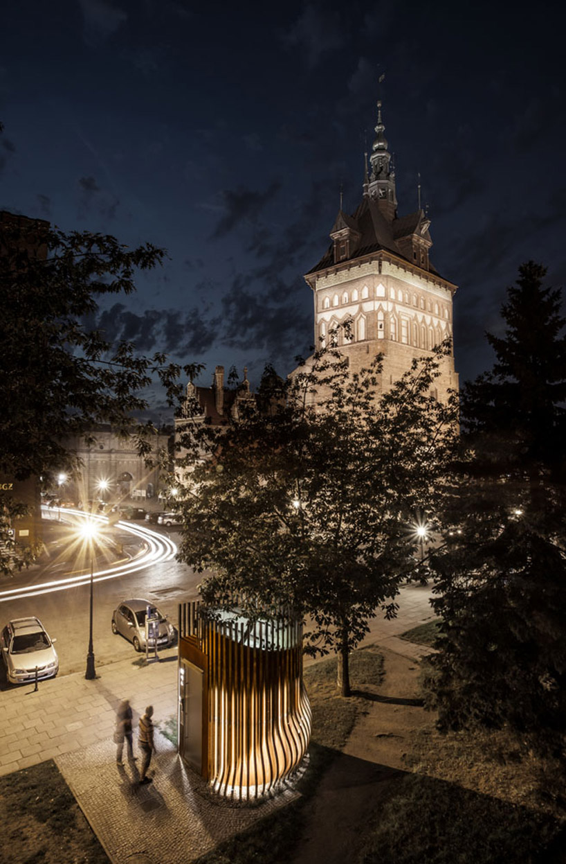 schleifer & milczanowski architekci: public toilet for gdansk