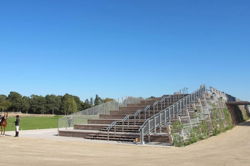 joly & loiret: le grand stade