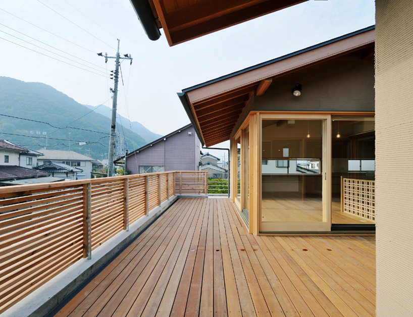 akio kamiya architect & associates: house in koori - 1