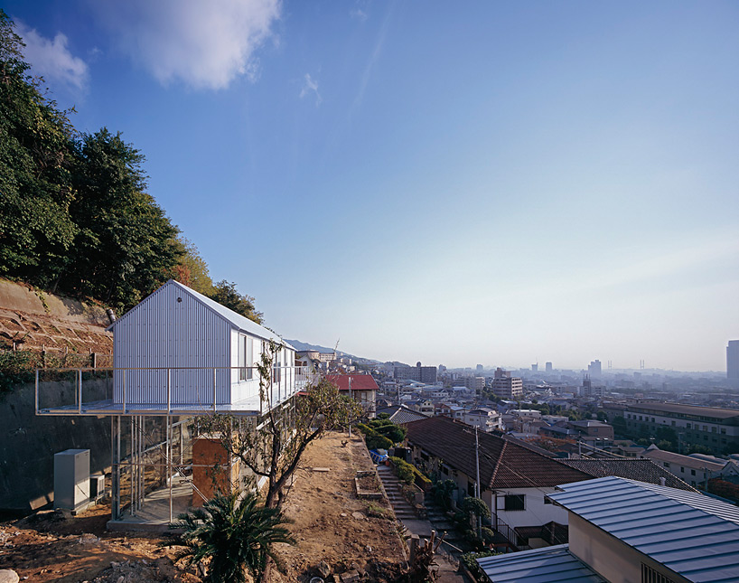 tato architects/yo shimada: house in rokko - 1