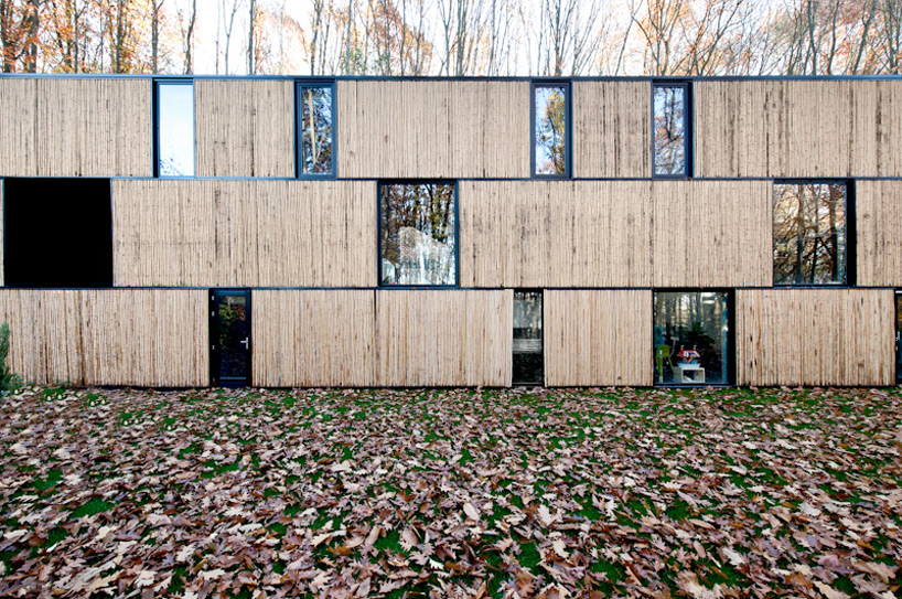 bamboo clad house in rotselaar by AST 77