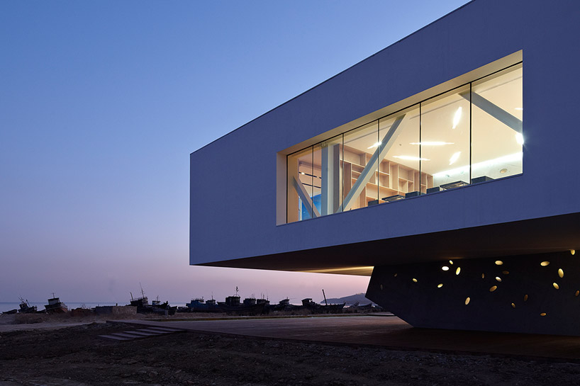 META project: huludao beach exhibit center