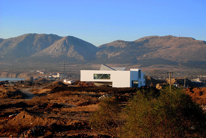 META project: huludao beach exhibit center