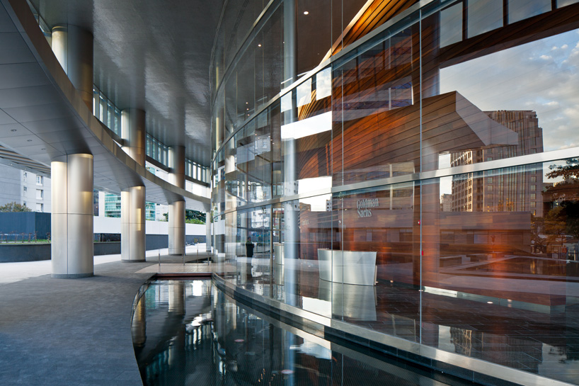 kohn pedersen fox associates: infinity tower