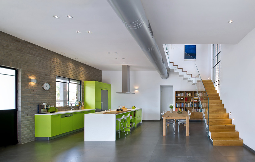 sharon neuman architects: kibuts house