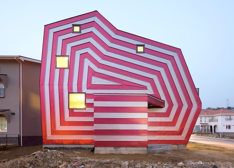 moon hoon: lollipop house - 1