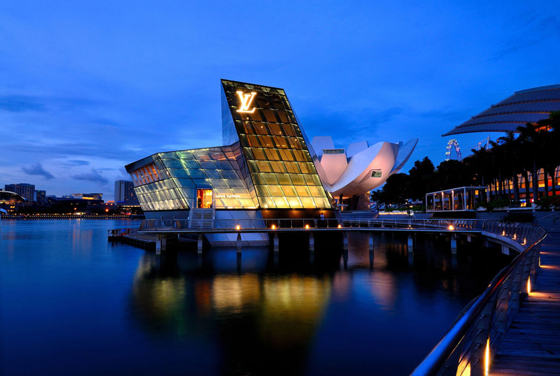 moshe safdie + peter marino: louis vuitton island maison at marina bay sands - 1