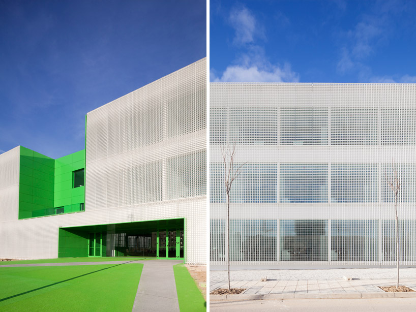 dosmasunoarquitectos: social services center in mostoles