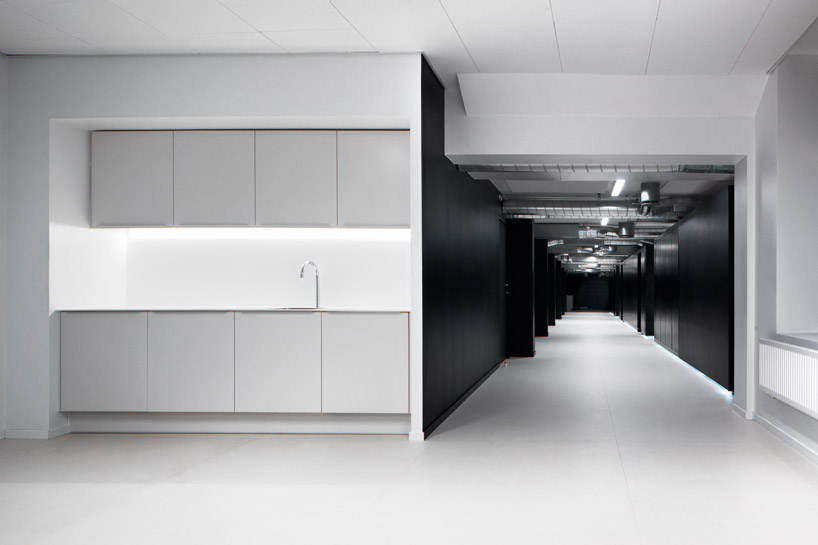 eriksen skajaa architects: netlife research office