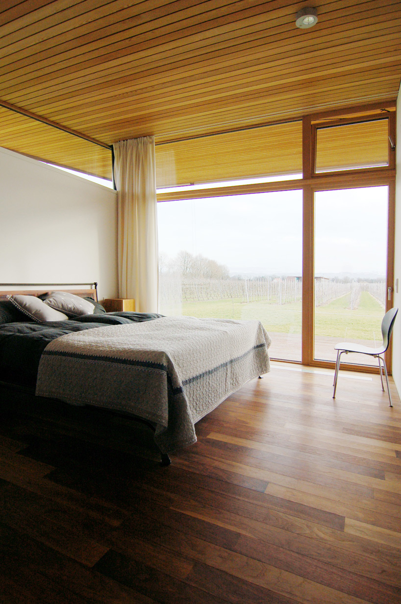 k_m architektur: farm house in obstgarten