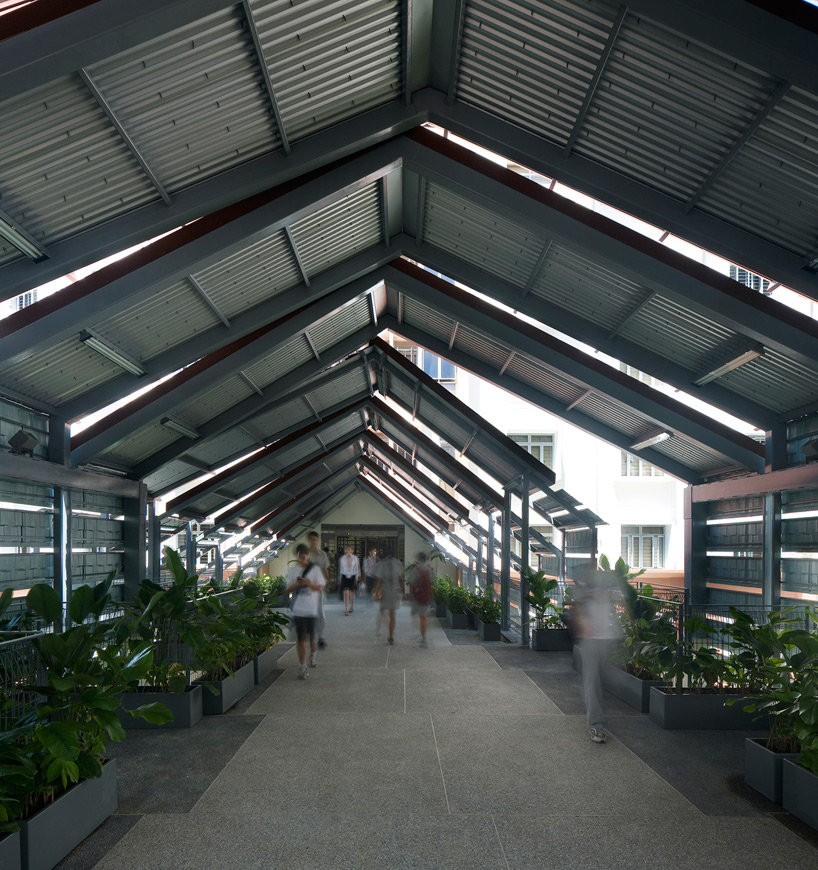 plystudio: campus bridge, singapore
