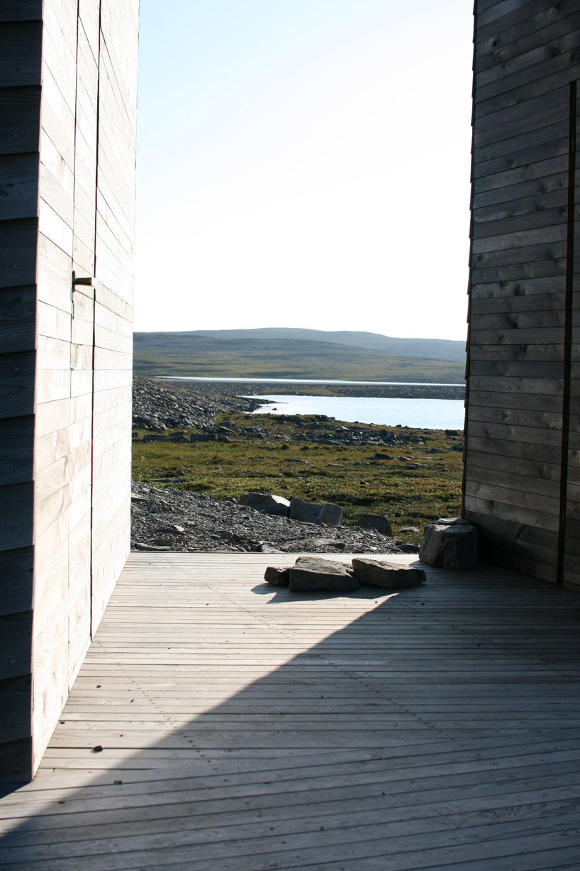 PUSHAK architects: reinoksevann