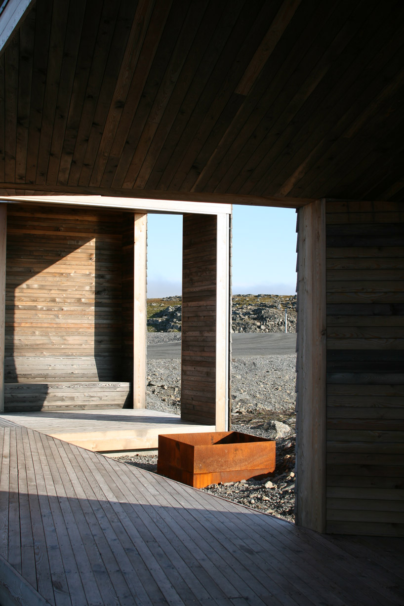 PUSHAK architects: reinoksevann