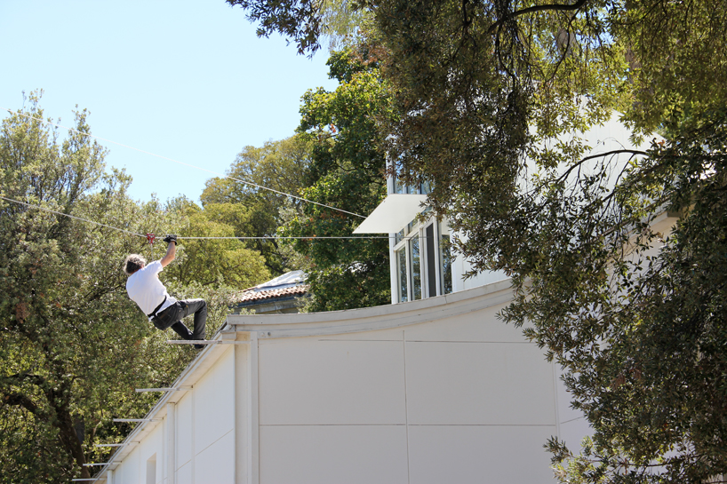 richard goodwin puts black dots on vacant buildings in venice