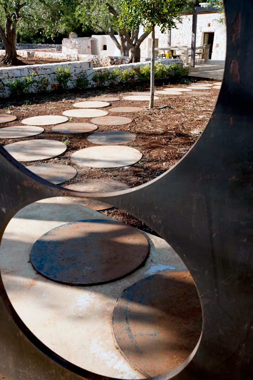 luca zanaroli: renovation of saracen trullo