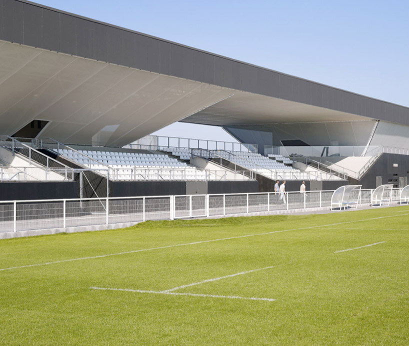 olgga architectes: stadium du littoral