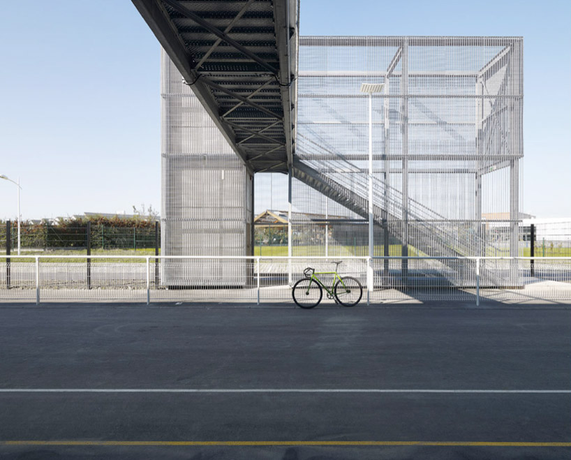 olgga architectes: stadium du littoral