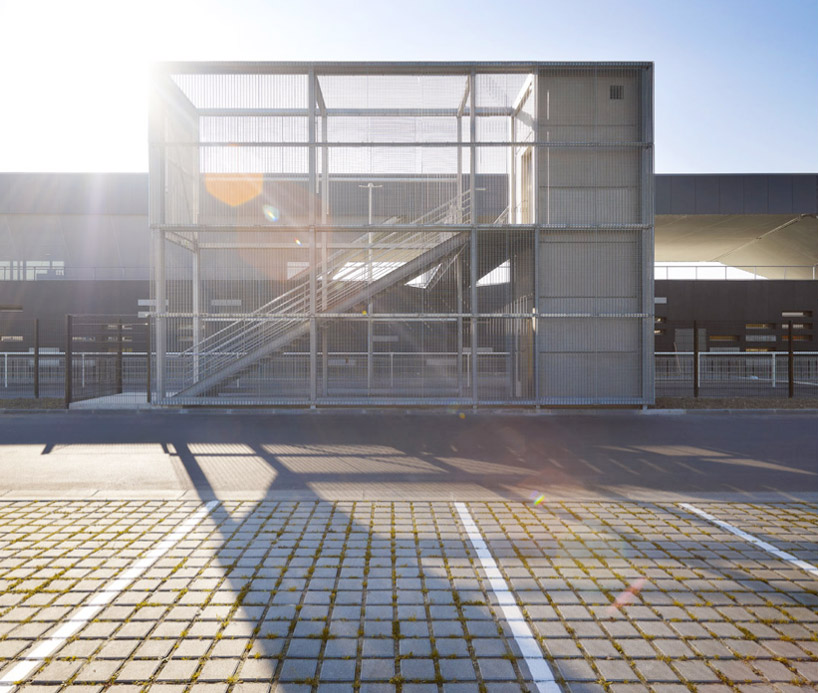 olgga architectes: stadium du littoral