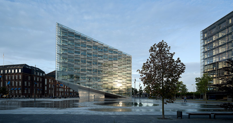 schmidt hammer lassen architects: the crystal - 1