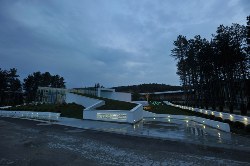 syndicate studio: memorial house todor proeski