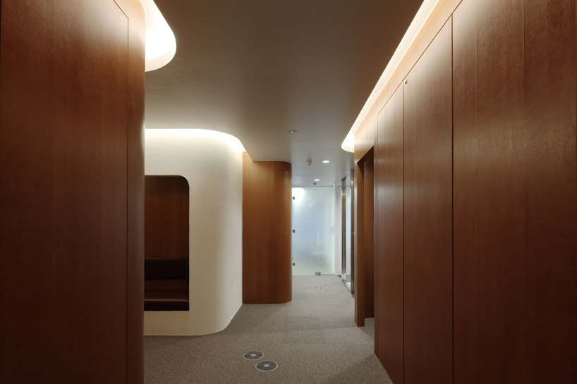 jun'ichi ito architect & associates: TSR building