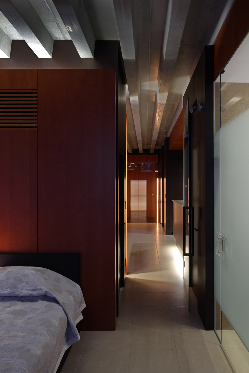 jun'ichi ito architect & associates: TSR building