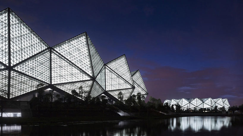 gmp architekten: universiade sports center