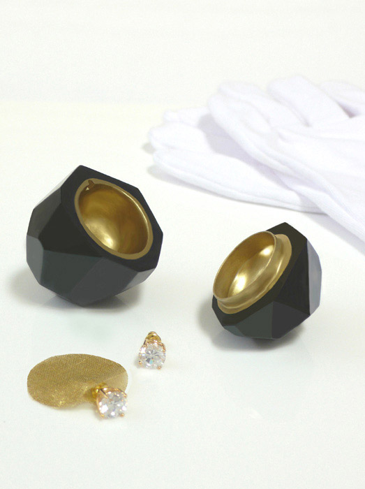 victor vetterlein: portable gems on demand