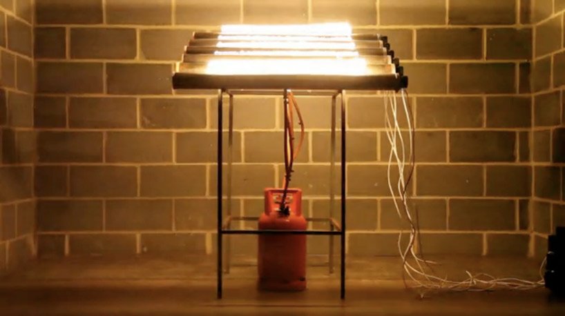yuri suzuki and mathew kneebone: 6 rubens tubes visualizer