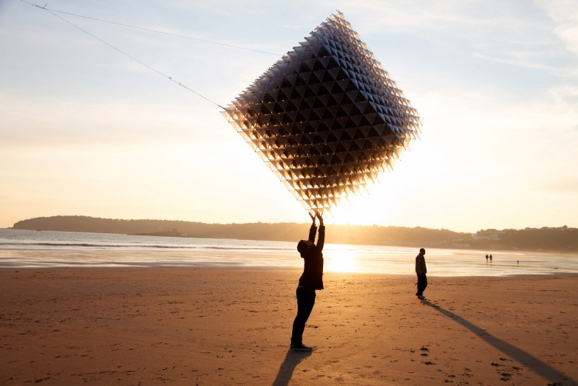 sash reading, heather + ivan morison: three cubes collide kite - 1