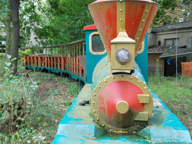 kulturpark: public art reclamation of abandoned theme park