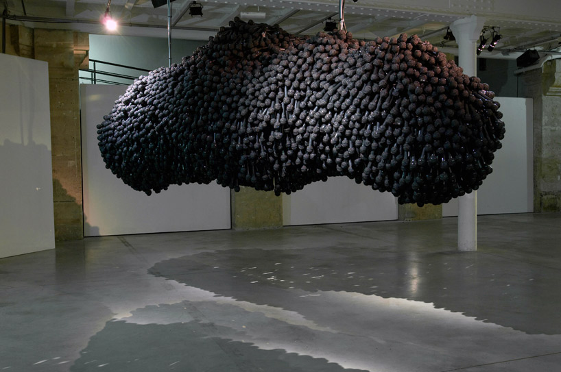 shilpa gupta: singing cloud - 1
