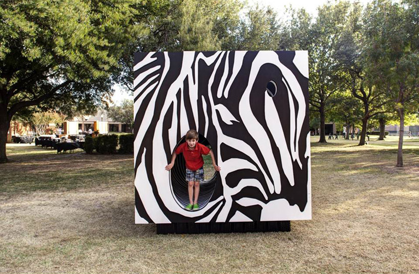 zebra play house by beckgroup