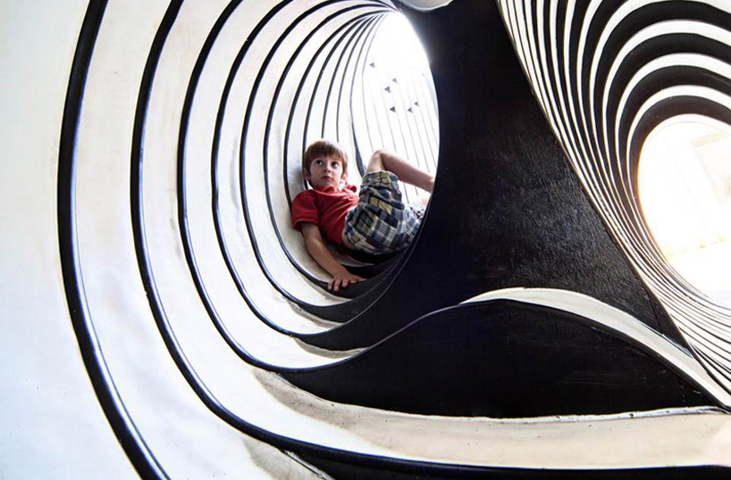 zebra play house by beckgroup