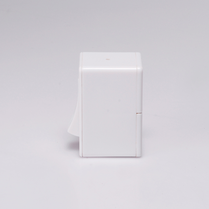 switch salt and pepper shaker
