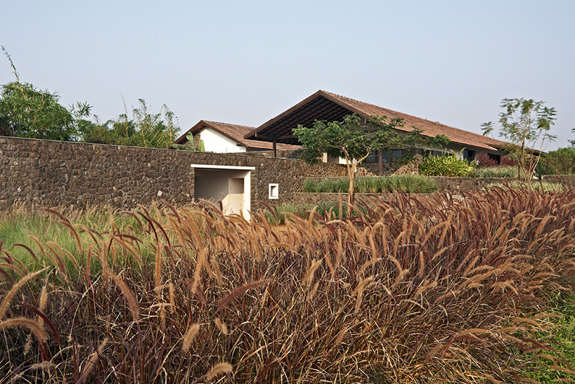 rma architects two bay house