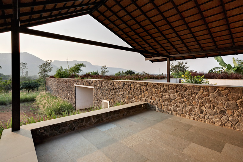 rma architects two bay house